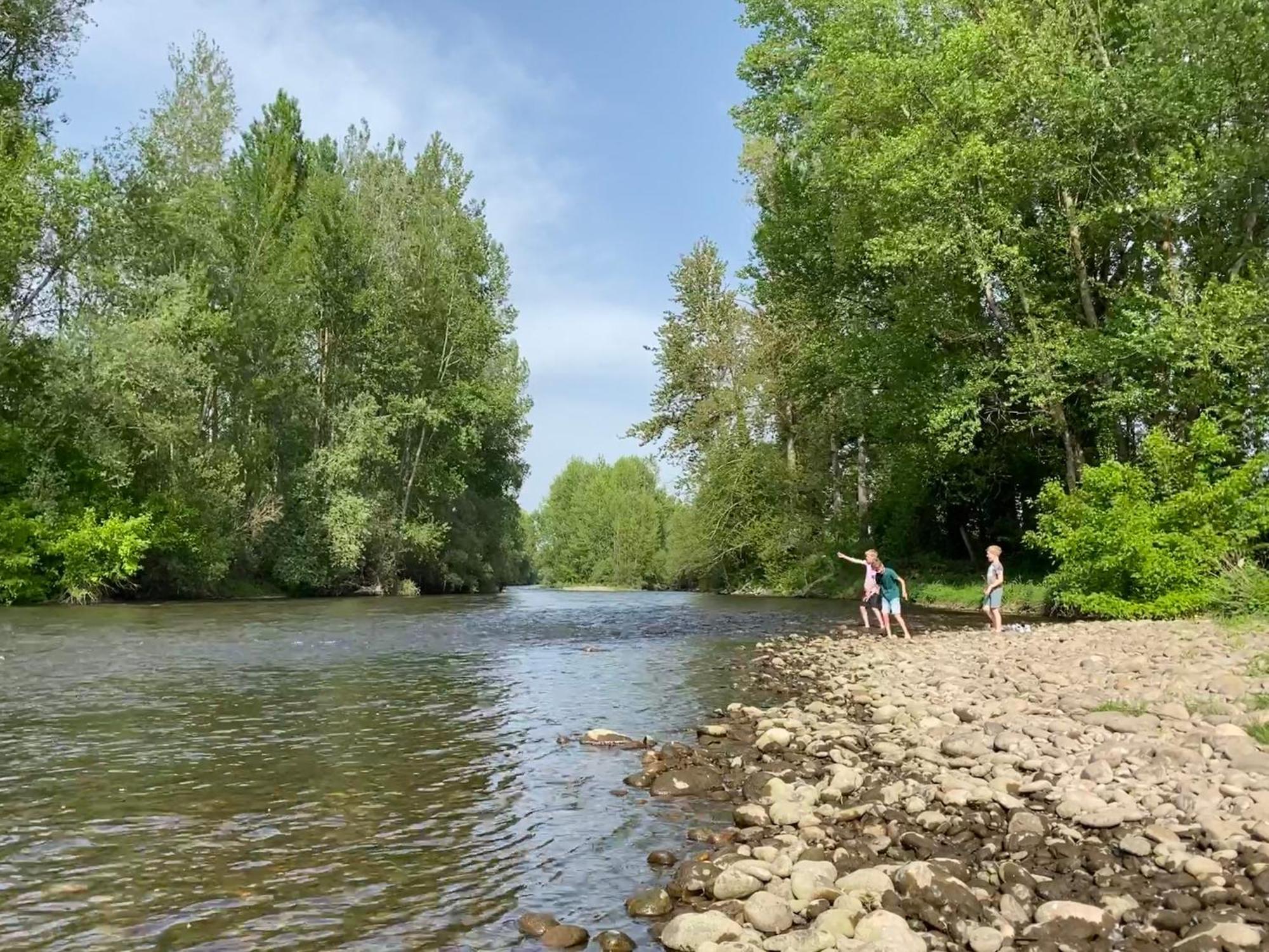 Sfeervol Vakantiehuis Op Landgoed Aan De Dordogne Villa Prudhomat Esterno foto